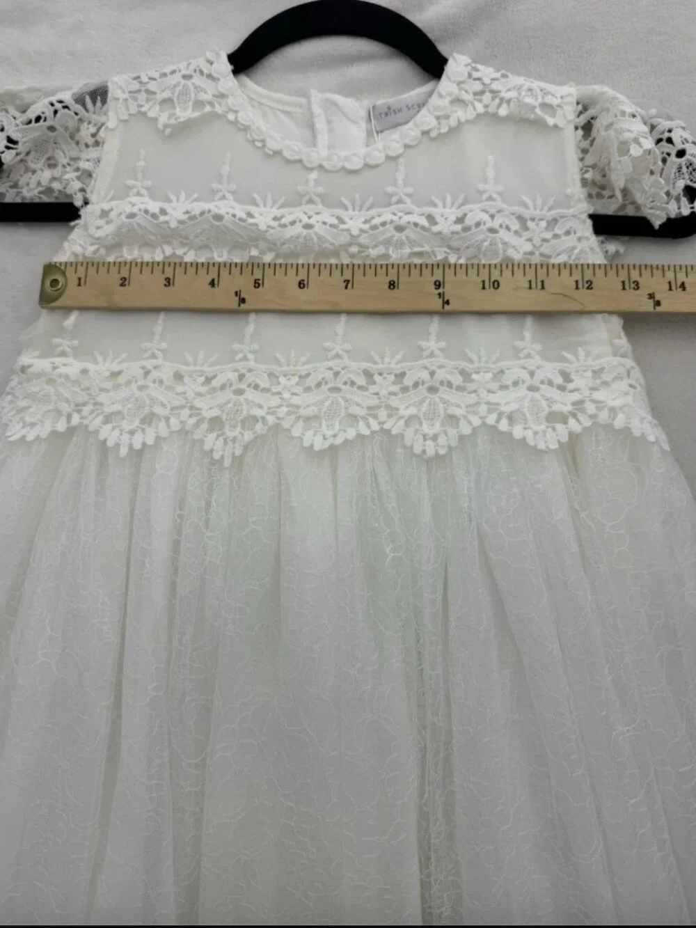 NWT Trish Scully KATRINA GOWN WHITE Size 14 LACE WEDDING Cap Sleeves